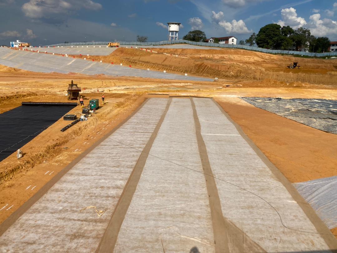 Geosynthetic Clay Liner (GCL)